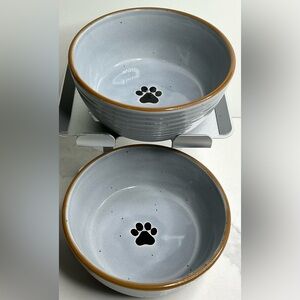 2 Signature Dog Bowl Stoneware Gray With Black Speckles Dog Print 6 X 2.5 Inches